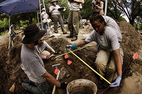 The UIndy Archeology & Forensics Team at work in Texas, June 2014 (UIndy/Guy Housewright photo)