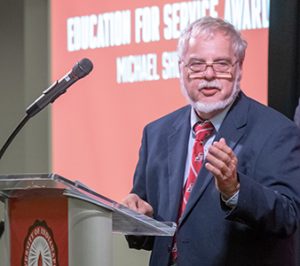 Judge Michael Shurn was honored with the 2018 Education for Service Alumni Award.