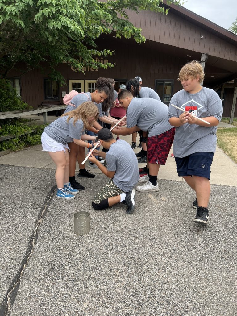 Concentration team building at camp T