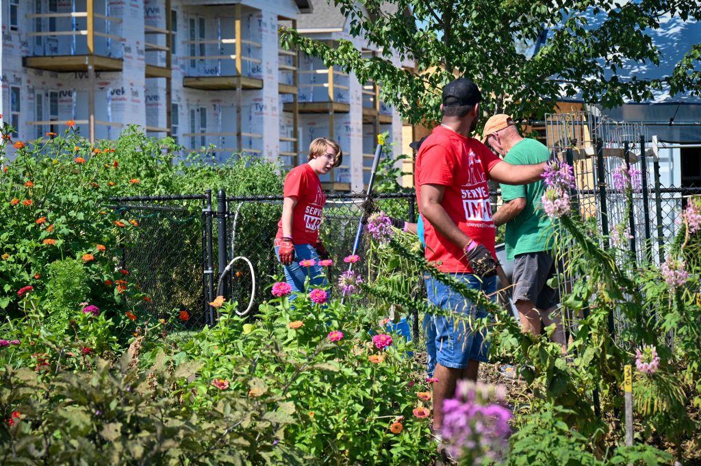 Photo of UIndy students working in Bethany Community Gardens